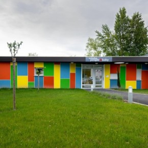 Crèche People and Baby de Moirans Battaglino - entreprise de peinture - façade ravalement