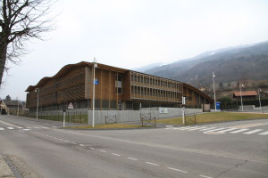 Grenoble - Isère Collège Allevard - entreprise de peinture - bâtiment - façade - Grenoble